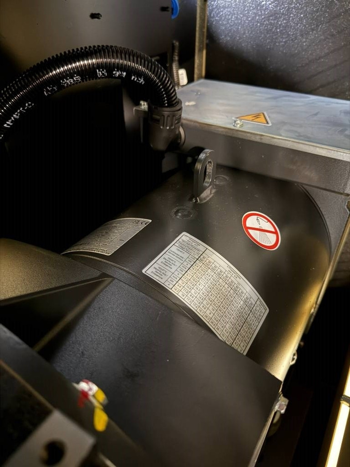 Nový Elektrický generátor Sdmo K12 - 12 kVA Generator - DPX-17001: obrázek 14 Nový Elektrický generátor Sdmo K12 - 12 kVA Generator - DPX-17001: obrázek 14