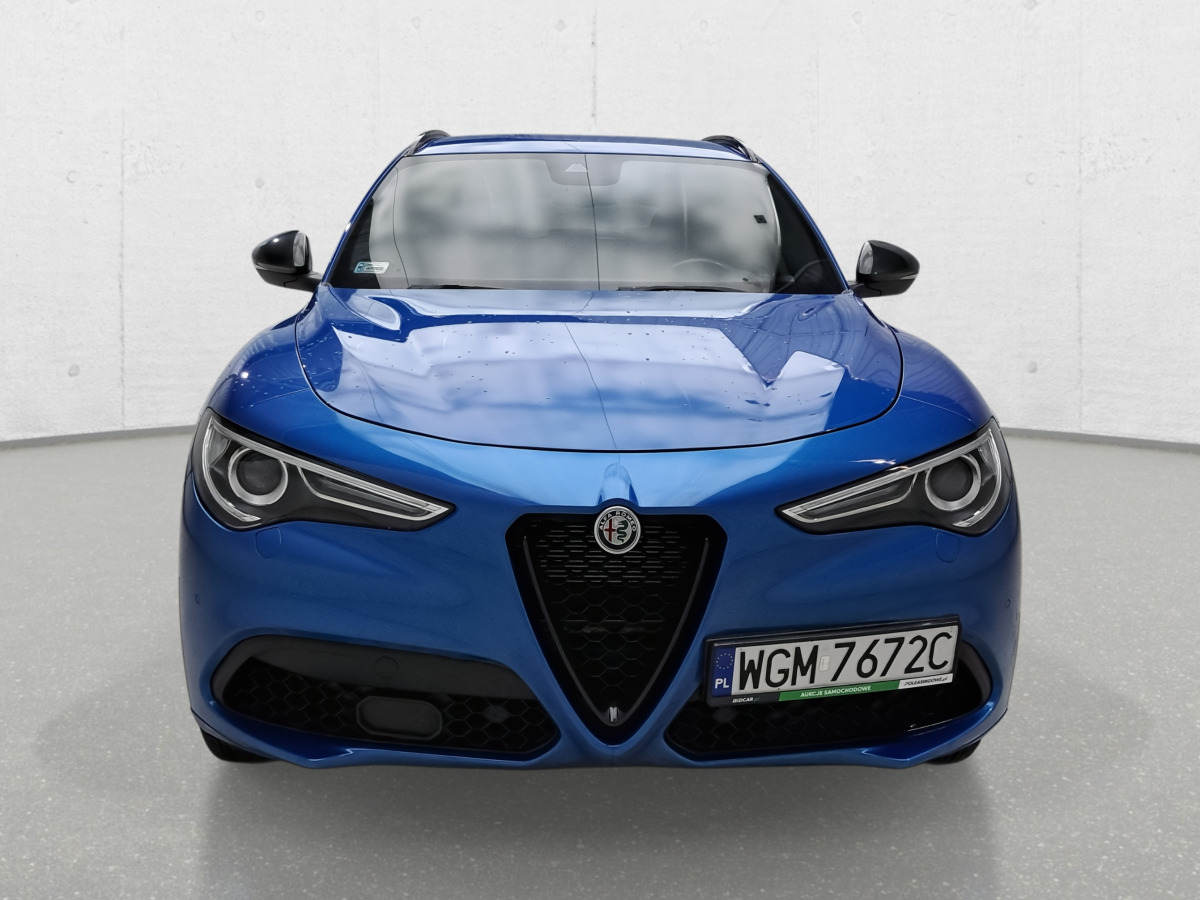 ALFA ROMEO STELVIO KOMBI - Osobní auto: obrázek 3 ALFA ROMEO STELVIO KOMBI - Osobní auto: obrázek 3