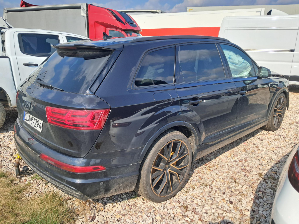 AUDI SQ7 SUV - SUV: obrázek 4 AUDI SQ7 SUV - SUV: obrázek 4