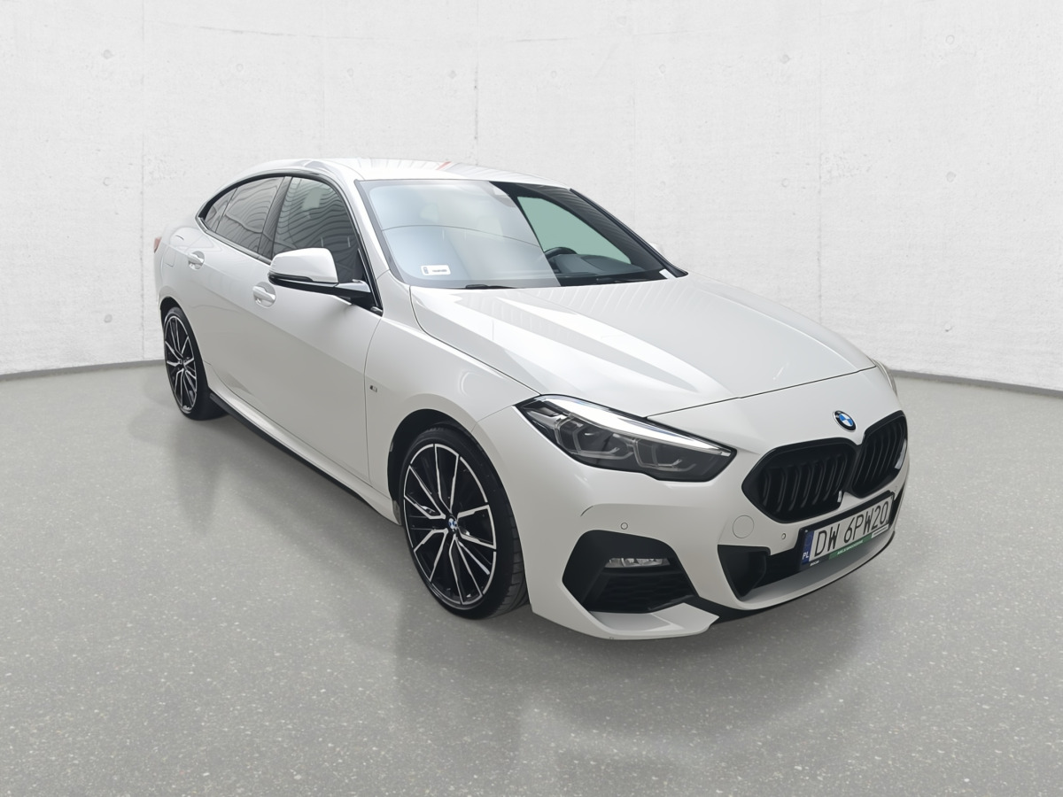 BMW 218 I SEDAN - Sedan: obrázek 1 BMW 218 I SEDAN - Sedan: obrázek 1