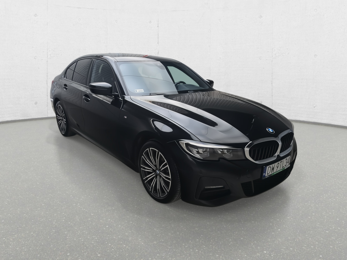 BMW 320 D XDRIVE SEDAN - Sedan: obrázek 2 BMW 320 D XDRIVE SEDAN - Sedan: obrázek 2