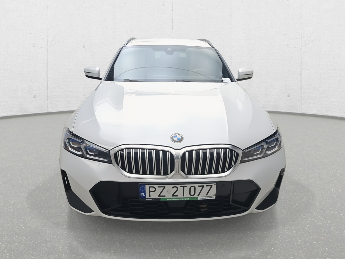 BMW 320D XDRIVE KOMBI - Osobní auto: obrázek 4 BMW 320D XDRIVE KOMBI - Osobní auto: obrázek 4