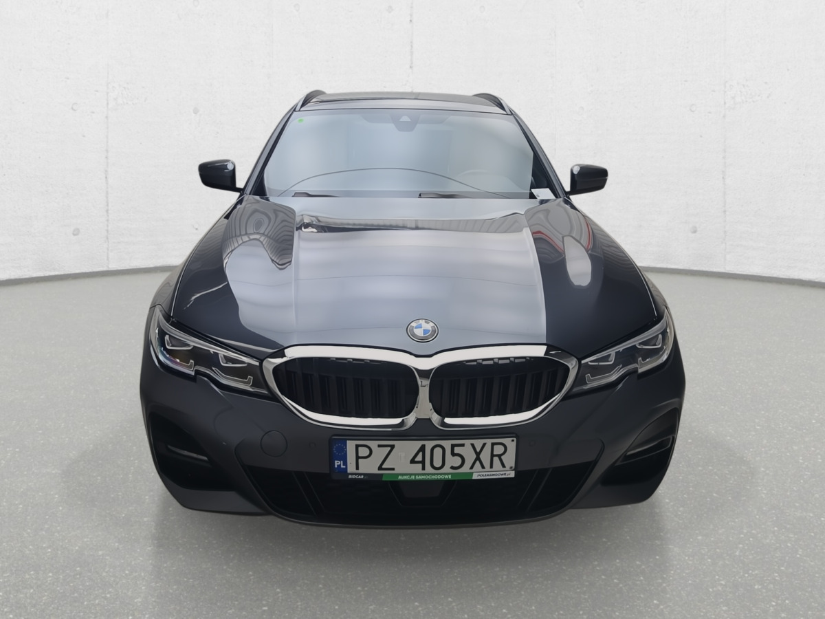 BMW 320D XDRIVE KOMBI - Osobní auto: obrázek 4 BMW 320D XDRIVE KOMBI - Osobní auto: obrázek 4