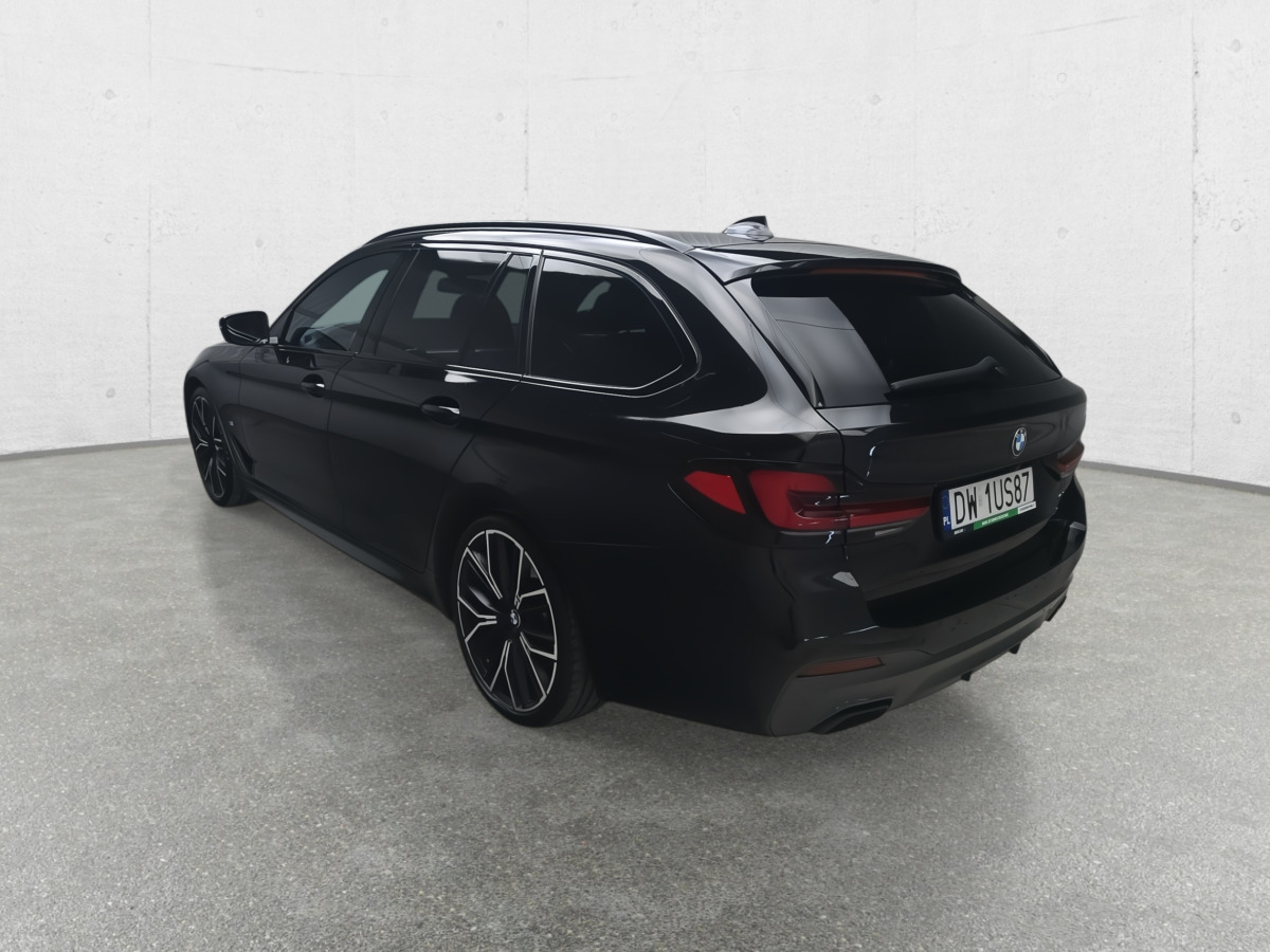 Osobní auto BMW 530D XDRIVE KOMBI: obrázek 6
