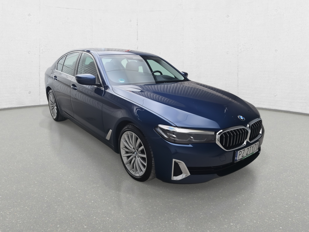 BMW 530D XDRIVE SEDAN - Sedan: obrázek 3 BMW 530D XDRIVE SEDAN - Sedan: obrázek 3