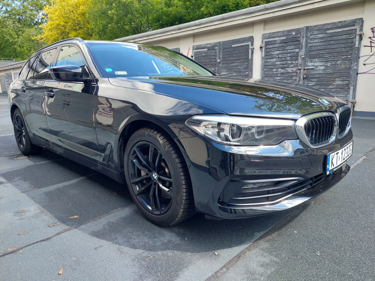 BMW 530I XDRIVE KOMBI - Osobní auto: obrázek 1 BMW 530I XDRIVE KOMBI - Osobní auto: obrázek 1