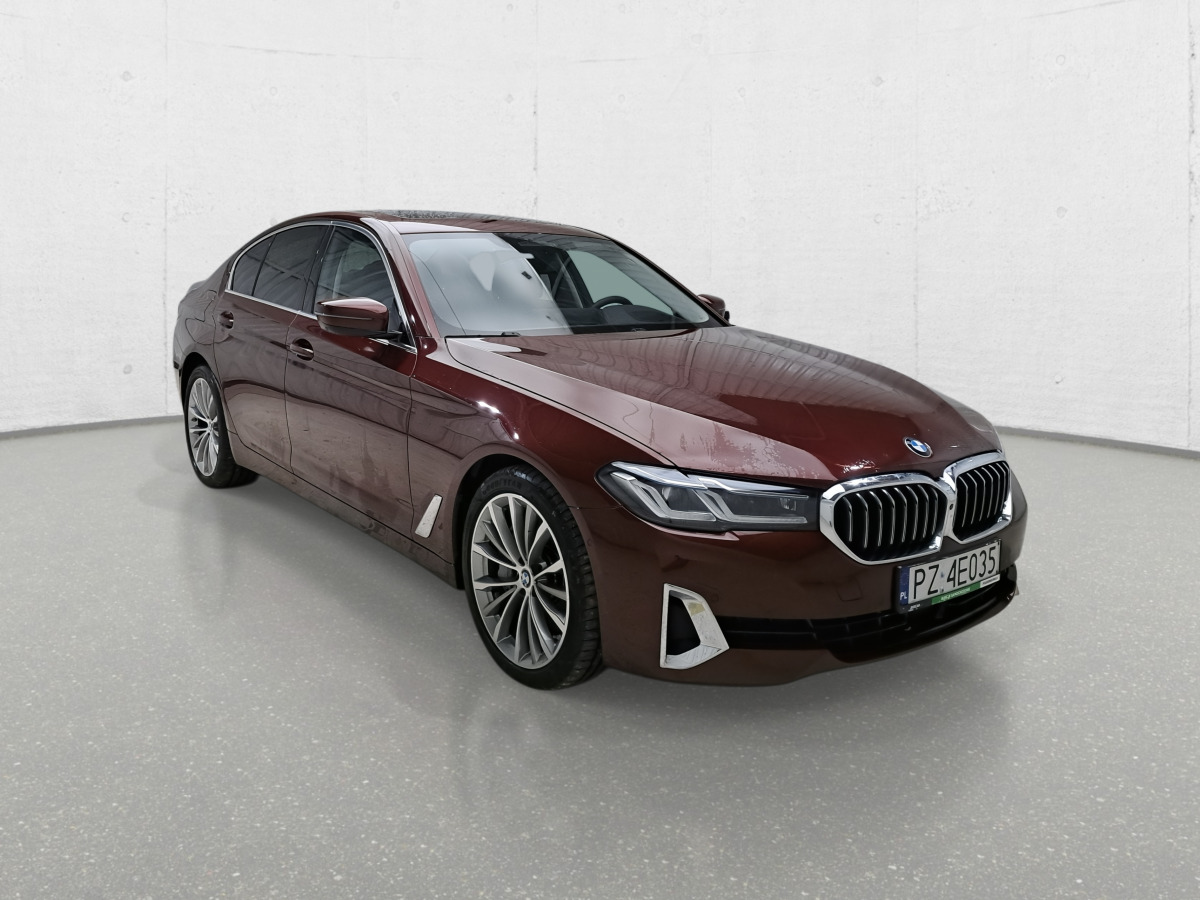 BMW 530d XDRIVE LIMOUSINE SEDAN - Sedan: obrázek 1 BMW 530d XDRIVE LIMOUSINE SEDAN - Sedan: obrázek 1