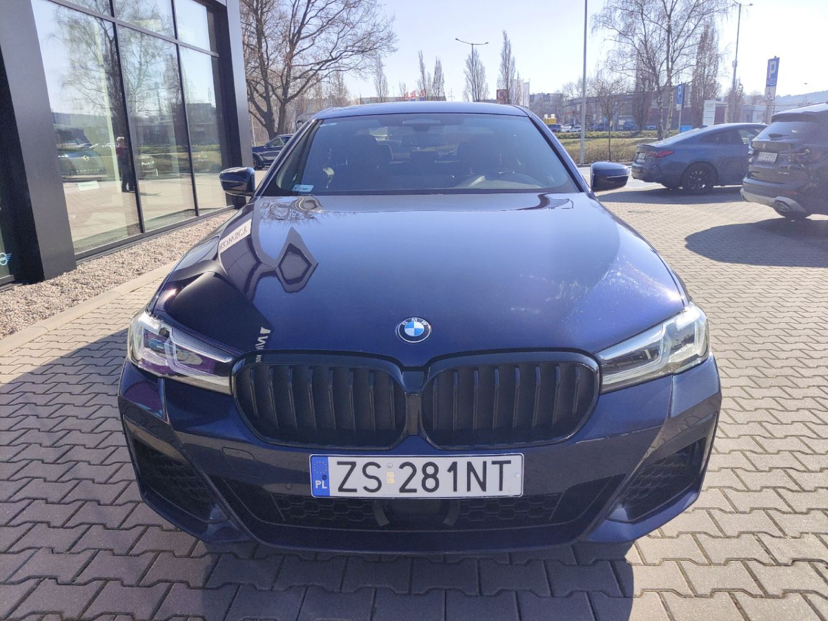 BMW 530e xDrive M Sport SEDAN - Sedan: obrázek 5 BMW 530e xDrive M Sport SEDAN - Sedan: obrázek 5