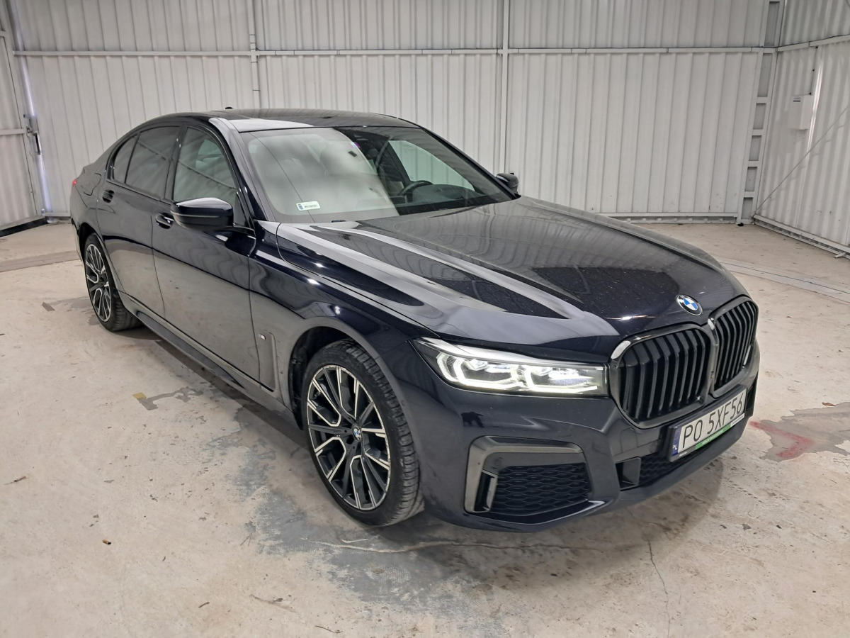 BMW 730D XDRIVE SEDAN - Sedan: obrázek 1 BMW 730D XDRIVE SEDAN - Sedan: obrázek 1
