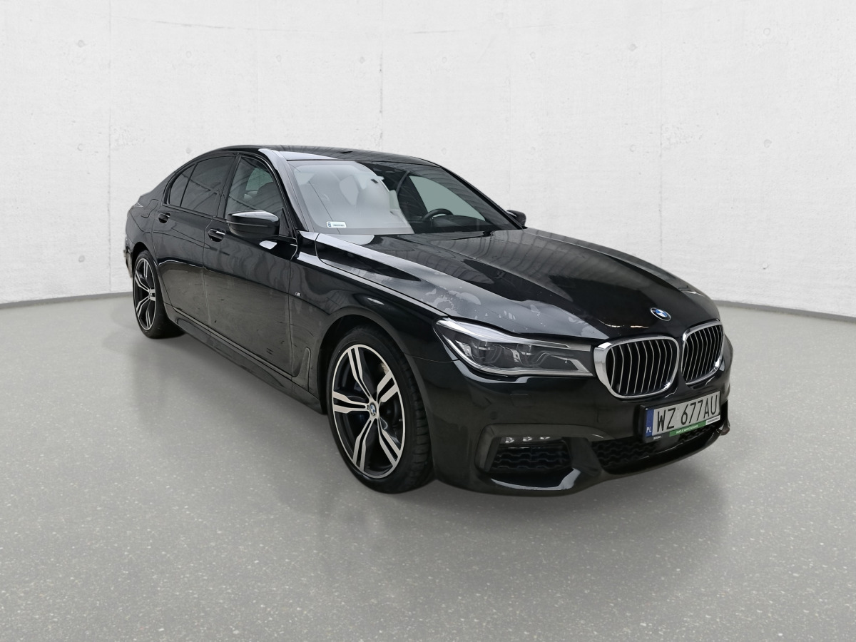 BMW 750d xDrive SEDAN - Sedan: obrázek 2 BMW 750d xDrive SEDAN - Sedan: obrázek 2