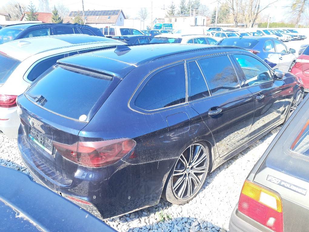 BMW M550D XDRIVE KOMBI - Osobní auto: obrázek 3 BMW M550D XDRIVE KOMBI - Osobní auto: obrázek 3