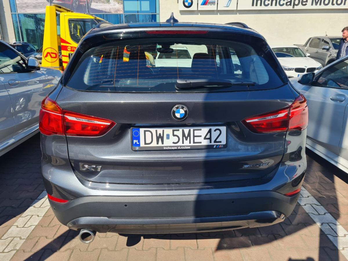 BMW X1 SUV - SUV: obrázek 5 BMW X1 SUV - SUV: obrázek 5