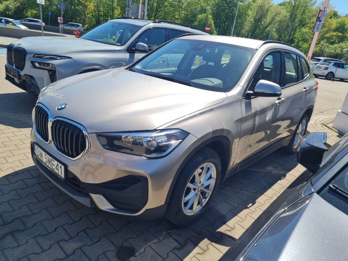 BMW X1 SUV - SUV: obrázek 2 BMW X1 SUV - SUV: obrázek 2