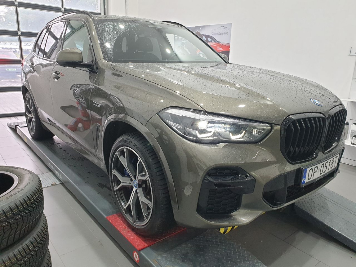 BMW X5 xDrive45e aut SUV - SUV: obrázek 1 BMW X5 xDrive45e aut SUV - SUV: obrázek 1