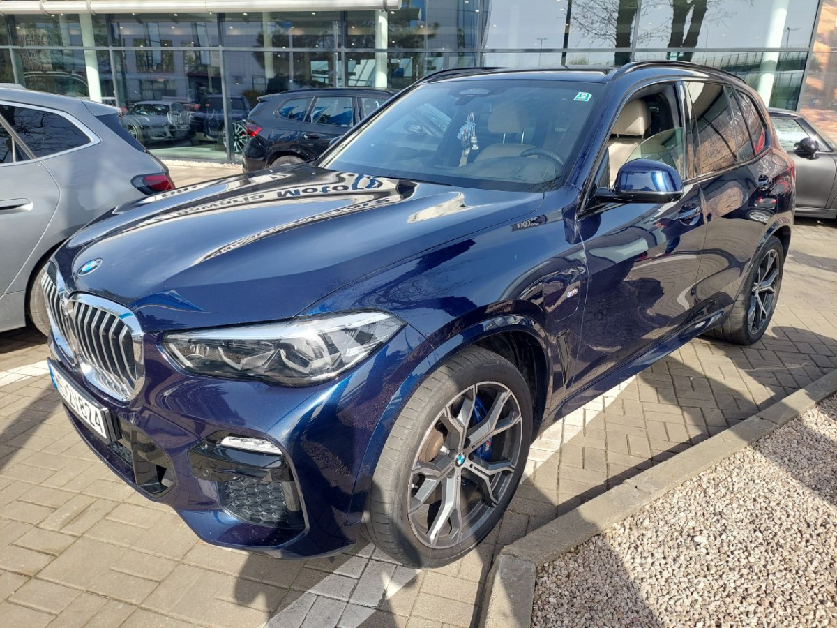 BMW X5 xDrive45e aut SUV - SUV: obrázek 2 BMW X5 xDrive45e aut SUV - SUV: obrázek 2