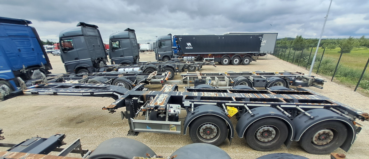 D-TEC FLEXITRAILER POD KONTENERY - Kontejnerovy přívěs/ Výměnná nástavba: obrázek 5 D-TEC FLEXITRAILER POD KONTENERY - Kontejnerovy přívěs/ Výměnná nástavba: obrázek 5