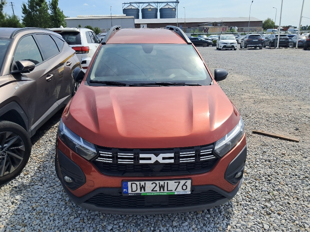 DACIA JOGGER MINIVAN - Osobní auto: obrázek 3 DACIA JOGGER MINIVAN - Osobní auto: obrázek 3