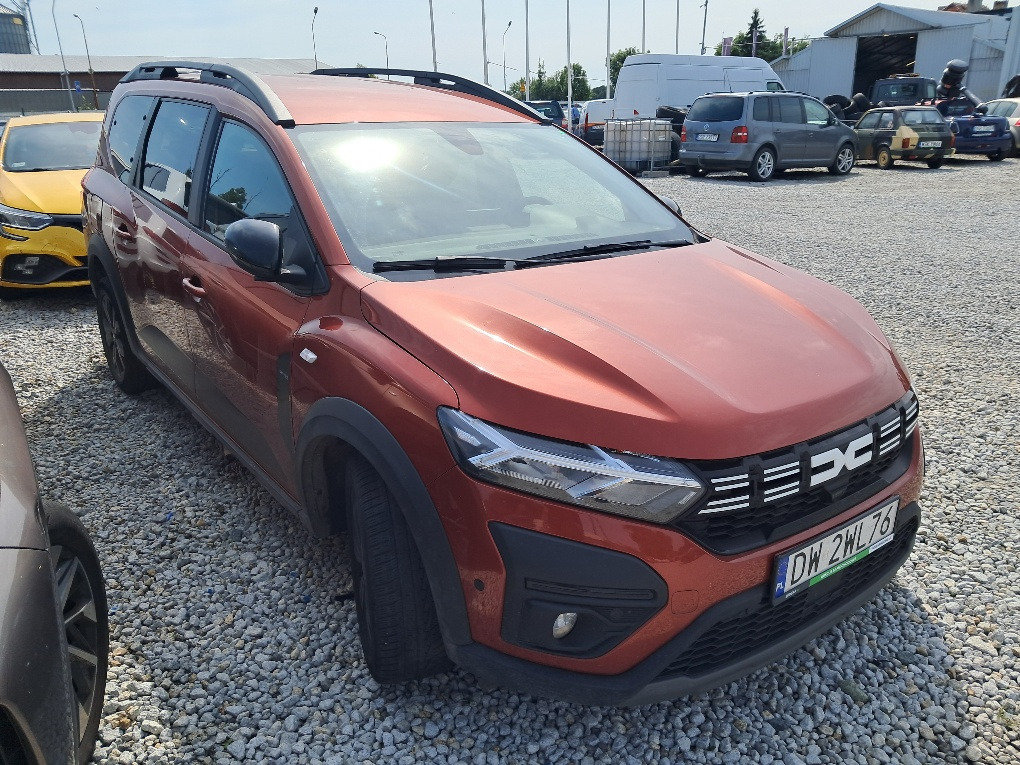DACIA JOGGER MINIVAN - Osobní auto: obrázek 1 DACIA JOGGER MINIVAN - Osobní auto: obrázek 1