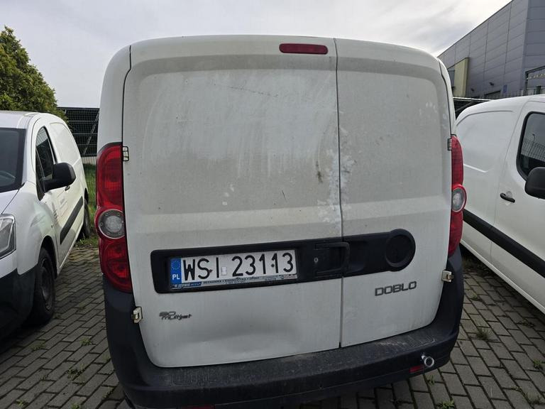 FIAT DOBLO FURGON BLASZAK - Furgon: obrázek 4 FIAT DOBLO FURGON BLASZAK - Furgon: obrázek 4