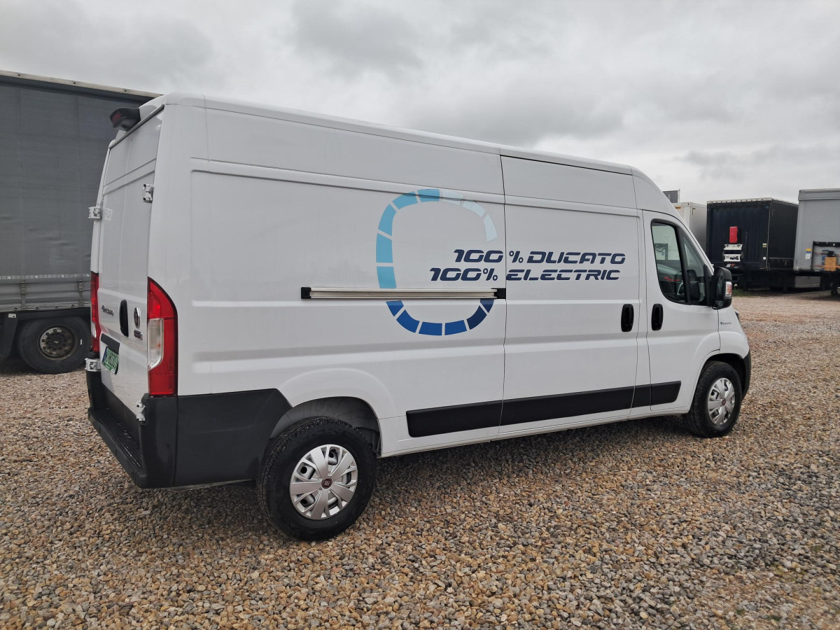 FIAT DUCATO FURGON BLASZAK - Furgon, Elektrická dodávka: obrázek 4 FIAT DUCATO FURGON BLASZAK - Furgon, Elektrická dodávka: obrázek 4