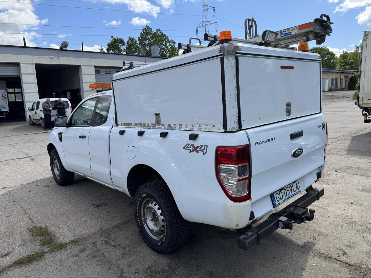 FORD RANGER PICK-UP - Pick-up: obrázek 4 FORD RANGER PICK-UP - Pick-up: obrázek 4