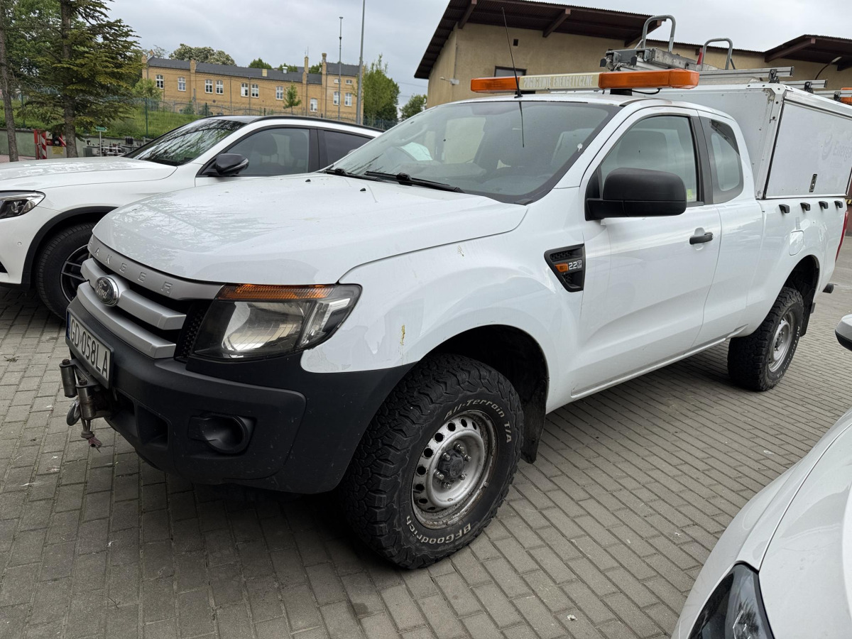 FORD RANGER PICK-UP - Pick-up: obrázek 2 FORD RANGER PICK-UP - Pick-up: obrázek 2