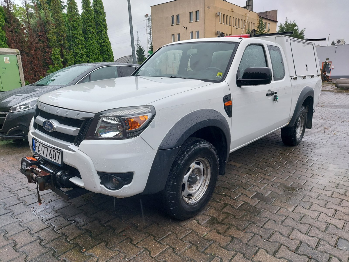 FORD RANGER PICK-UP - Pick-up: obrázek 2 FORD RANGER PICK-UP - Pick-up: obrázek 2