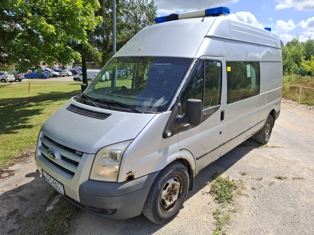 FORD TRANSIT BRYGADÓWKA - Dodávka s dvojitou kabinou: obrázek 2 FORD TRANSIT BRYGADÓWKA - Dodávka s dvojitou kabinou: obrázek 2