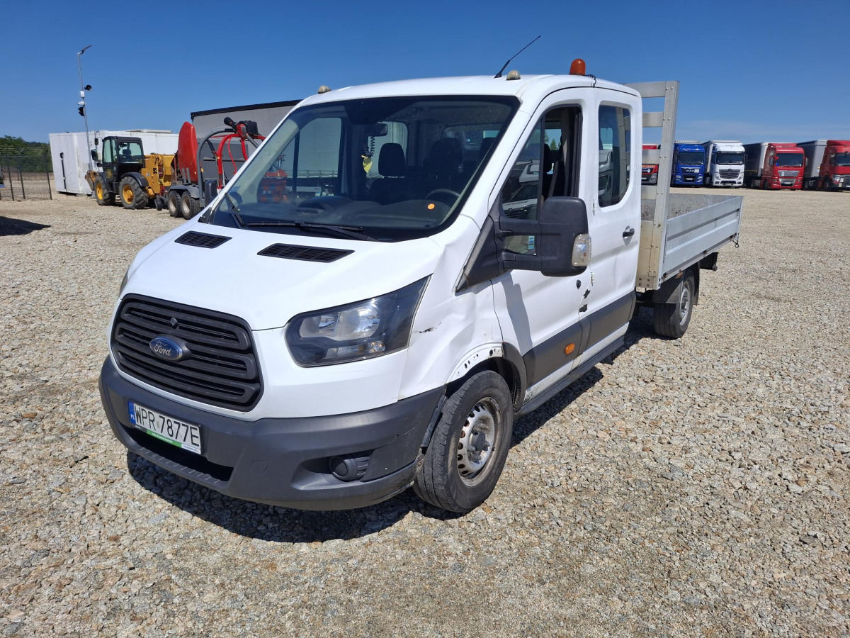 FORD TRANSIT DOKA - Dodávka s dvojitou kabinou: obrázek 3 FORD TRANSIT DOKA - Dodávka s dvojitou kabinou: obrázek 3