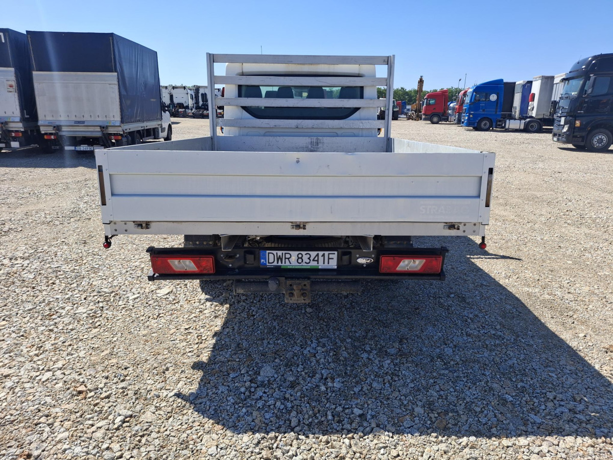 FORD TRANSIT DOKA - Dodávka s dvojitou kabinou: obrázek 4 FORD TRANSIT DOKA - Dodávka s dvojitou kabinou: obrázek 4