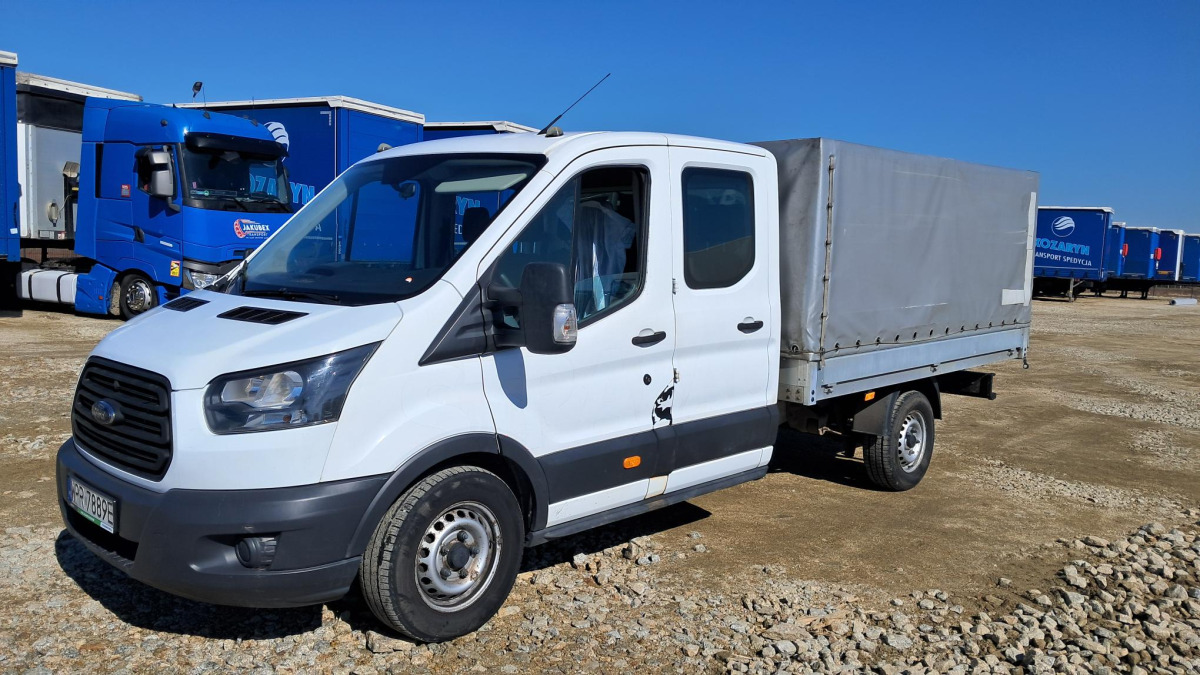 FORD TRANSIT PLANDEKA - Plachtová dodávka: obrázek 3 FORD TRANSIT PLANDEKA - Plachtová dodávka: obrázek 3