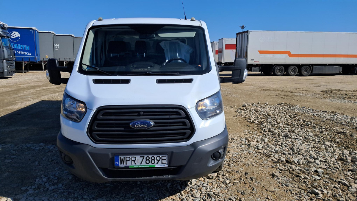 FORD TRANSIT PLANDEKA - Plachtová dodávka: obrázek 2 FORD TRANSIT PLANDEKA - Plachtová dodávka: obrázek 2