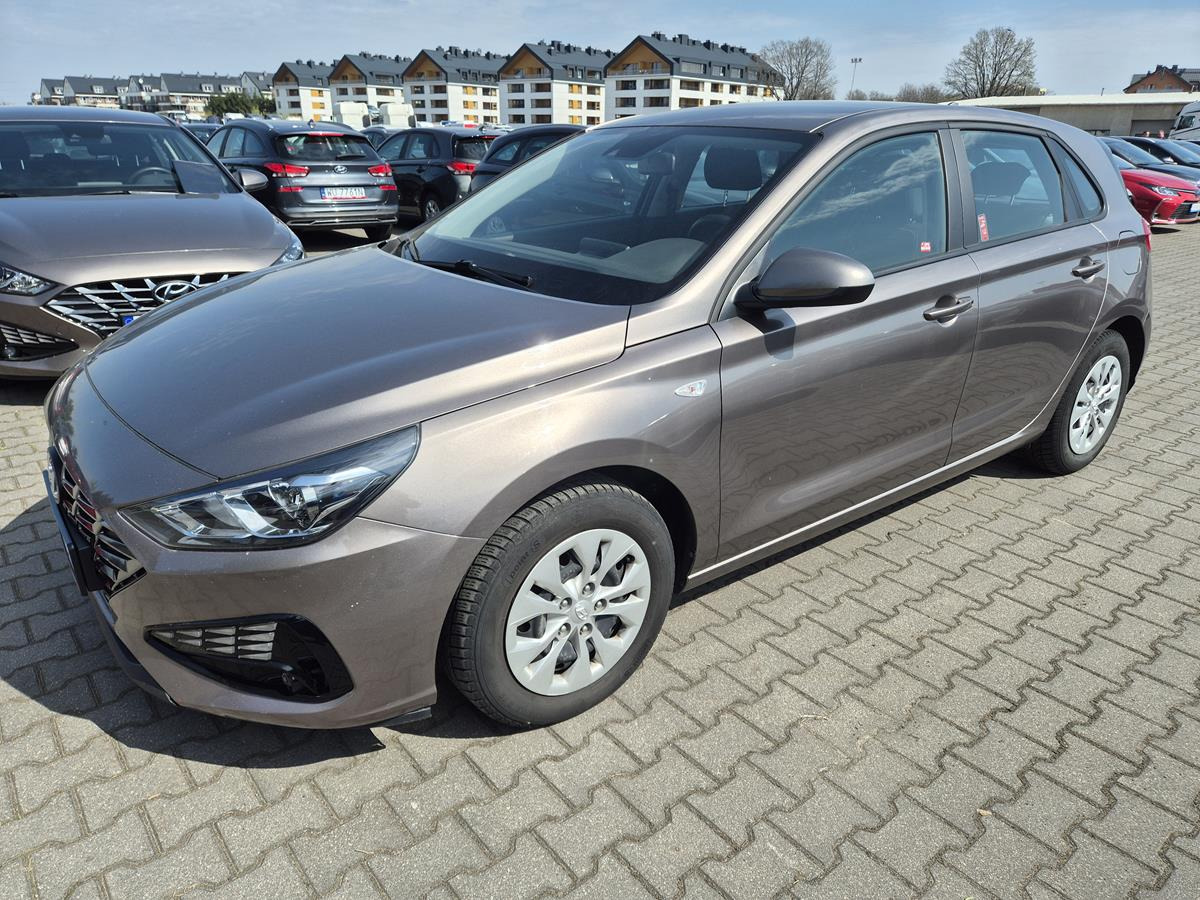 HYUNDAI I30 HATCHBACK - Hatchback: obrázek 2 HYUNDAI I30 HATCHBACK - Hatchback: obrázek 2