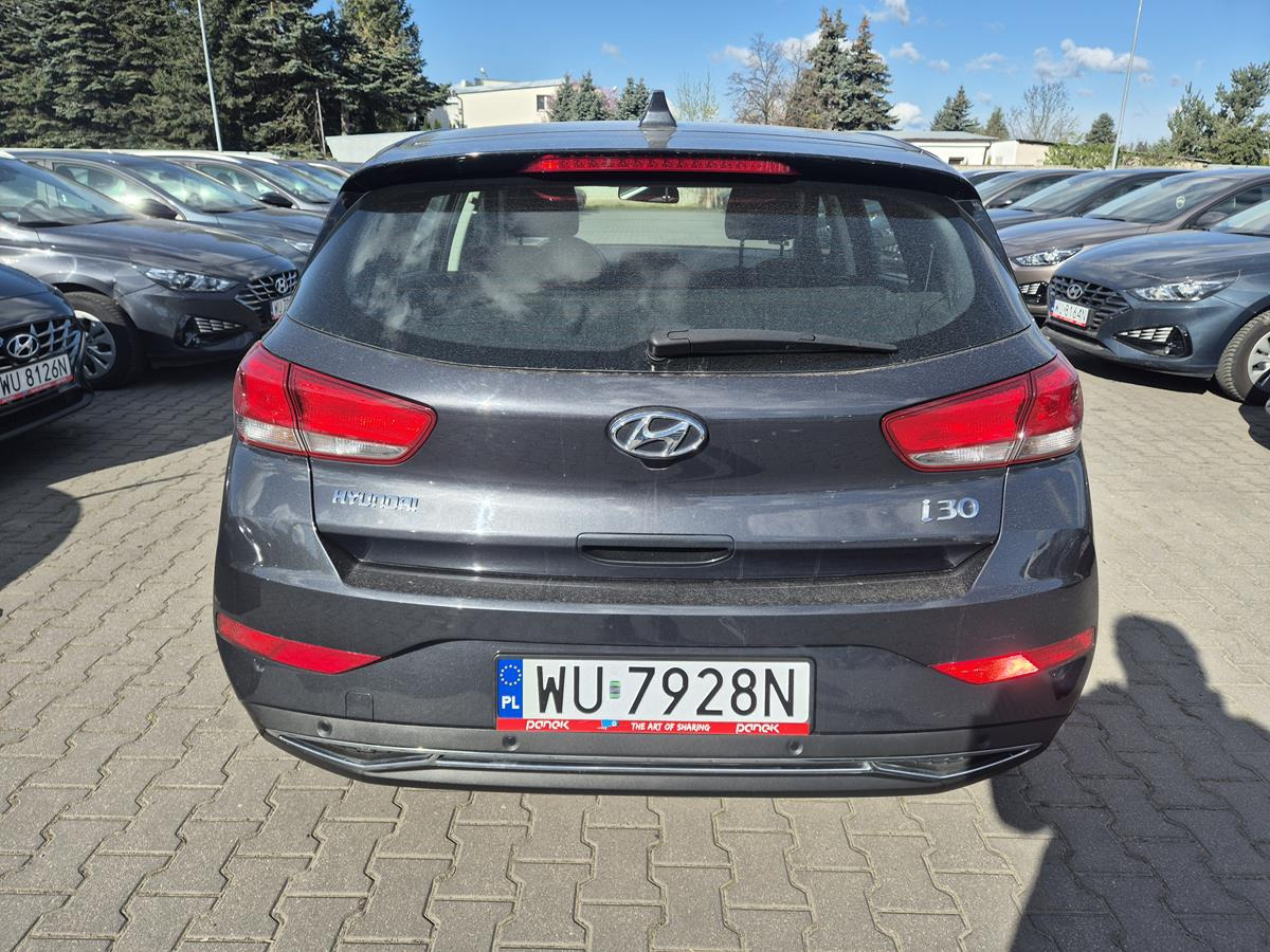 HYUNDAI I30 HATCHBACK - Osobní auto: obrázek 5 HYUNDAI I30 HATCHBACK - Osobní auto: obrázek 5