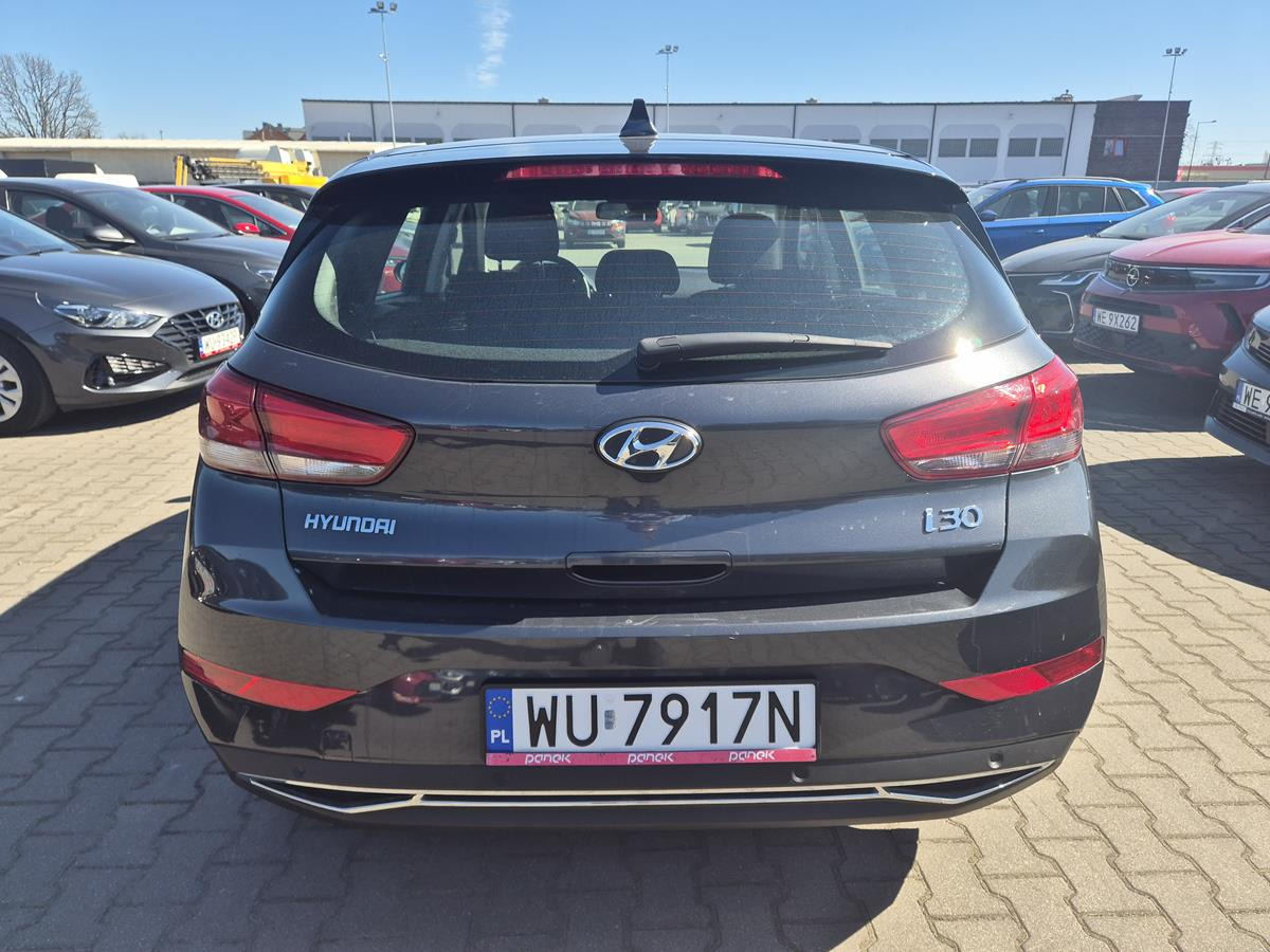 HYUNDAI I30 HATCHBACK - Osobní auto: obrázek 5 HYUNDAI I30 HATCHBACK - Osobní auto: obrázek 5
