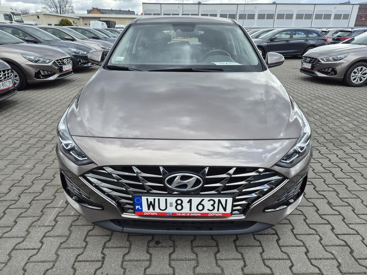 HYUNDAI I30 HATCHBACK - Osobní auto: obrázek 3 HYUNDAI I30 HATCHBACK - Osobní auto: obrázek 3