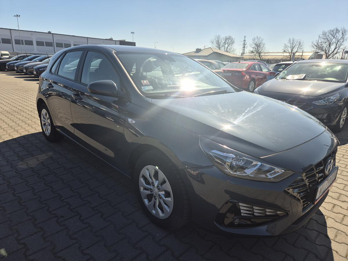 HYUNDAI I30 HATCHBACK - Osobní auto: obrázek 1 HYUNDAI I30 HATCHBACK - Osobní auto: obrázek 1