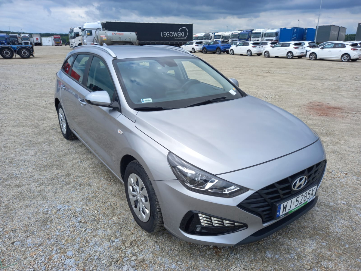 HYUNDAI I30 KOMBI - Osobní auto: obrázek 1 HYUNDAI I30 KOMBI - Osobní auto: obrázek 1