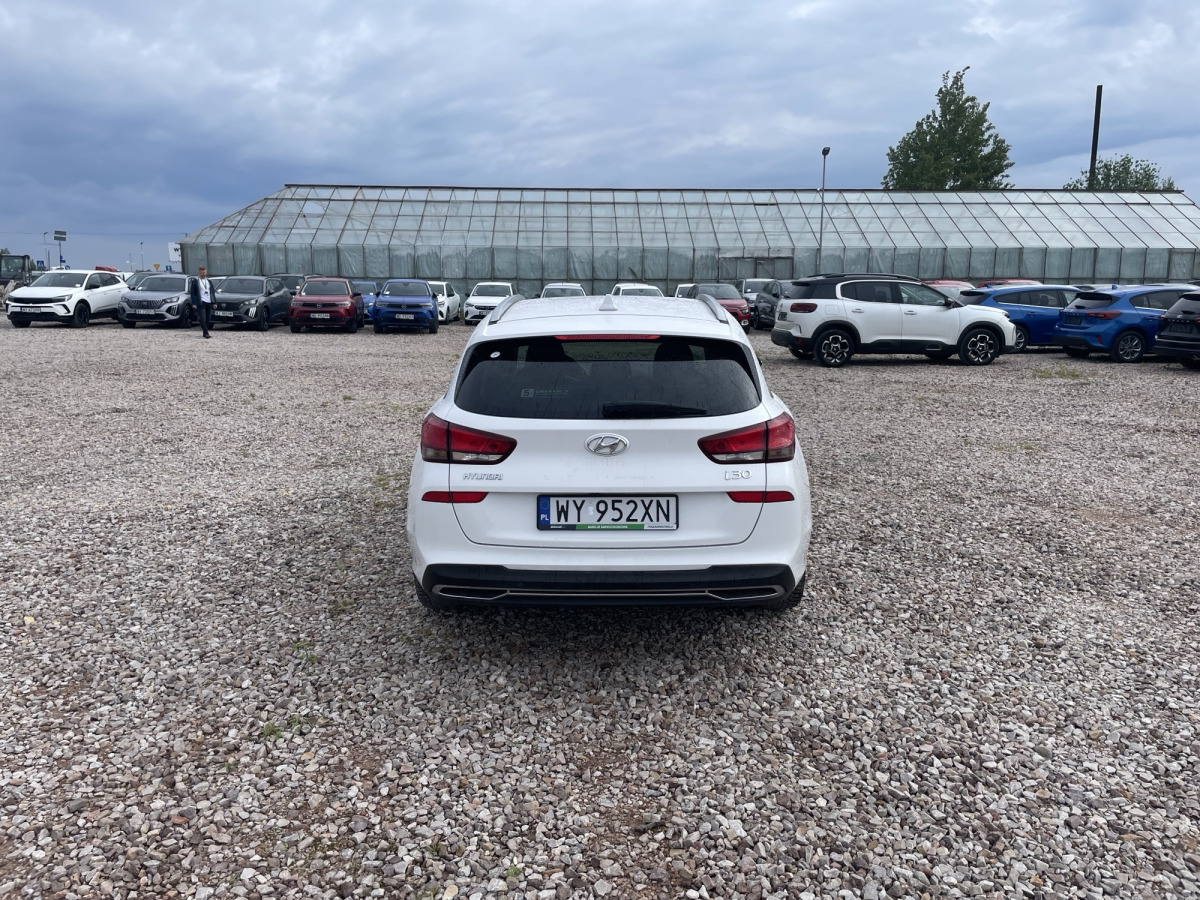 HYUNDAI I30 KOMBI - Osobní auto: obrázek 5 HYUNDAI I30 KOMBI - Osobní auto: obrázek 5