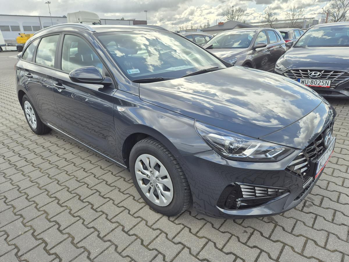 HYUNDAI I30 KOMBI - Osobní auto: obrázek 1 HYUNDAI I30 KOMBI - Osobní auto: obrázek 1