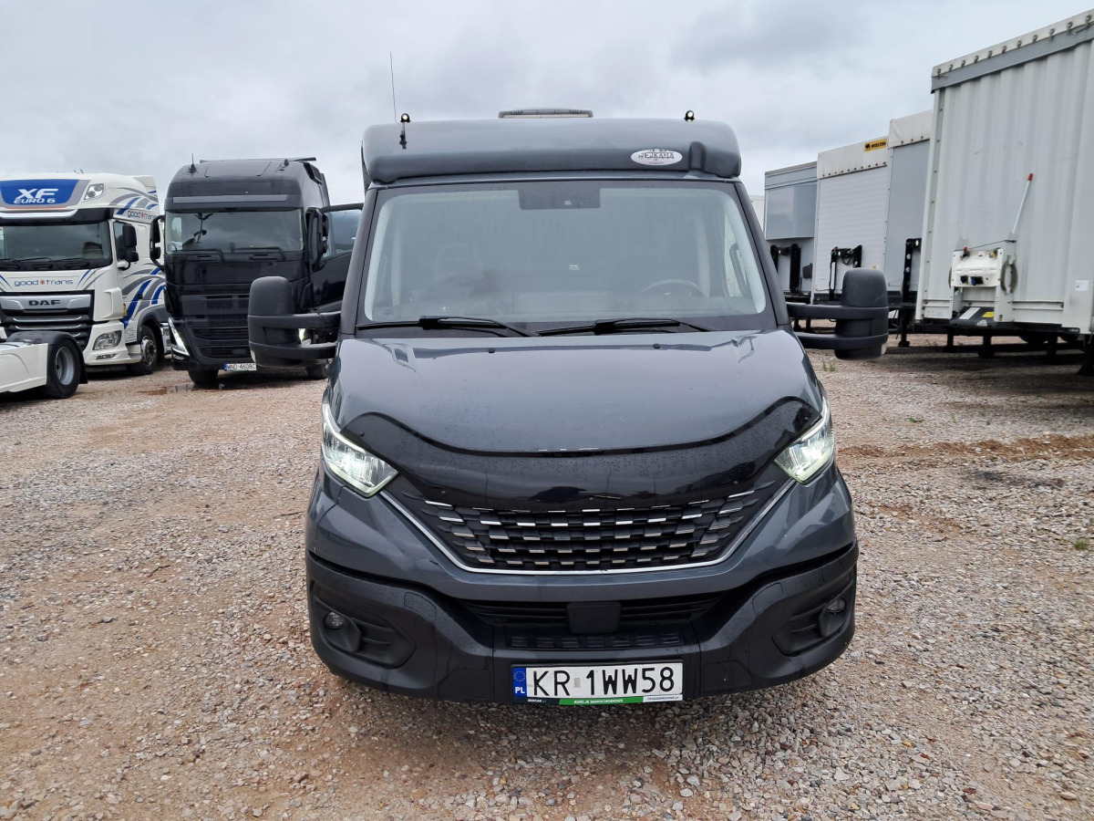 IVECO 35S18 AUTOLAWETA - Odtahovka: obrázek 2 IVECO 35S18 AUTOLAWETA - Odtahovka: obrázek 2