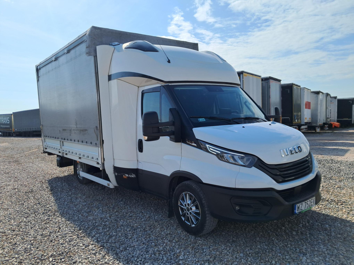 IVECO 35S18 PLANDEKA - Plachtová dodávka: obrázek 1 IVECO 35S18 PLANDEKA - Plachtová dodávka: obrázek 1
