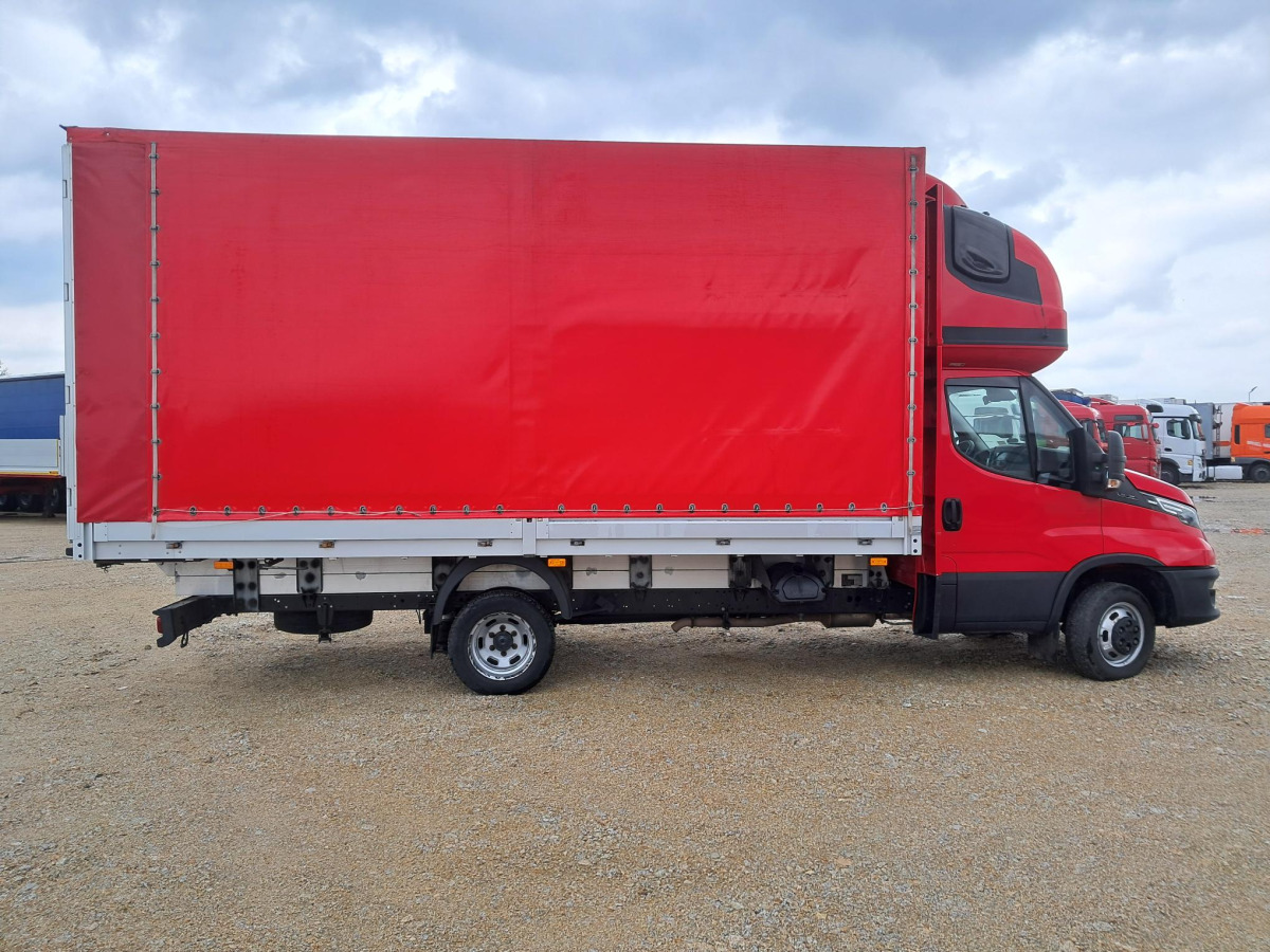 IVECO 50C18 PLANDEKA - Plachtová dodávka: obrázek 5 IVECO 50C18 PLANDEKA - Plachtová dodávka: obrázek 5