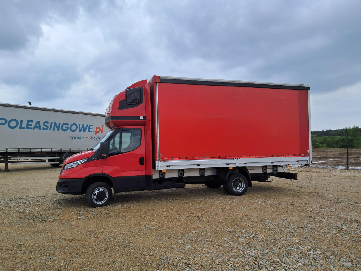 IVECO 50C18 PLANDEKA - Plachtová dodávka: obrázek 4 IVECO 50C18 PLANDEKA - Plachtová dodávka: obrázek 4