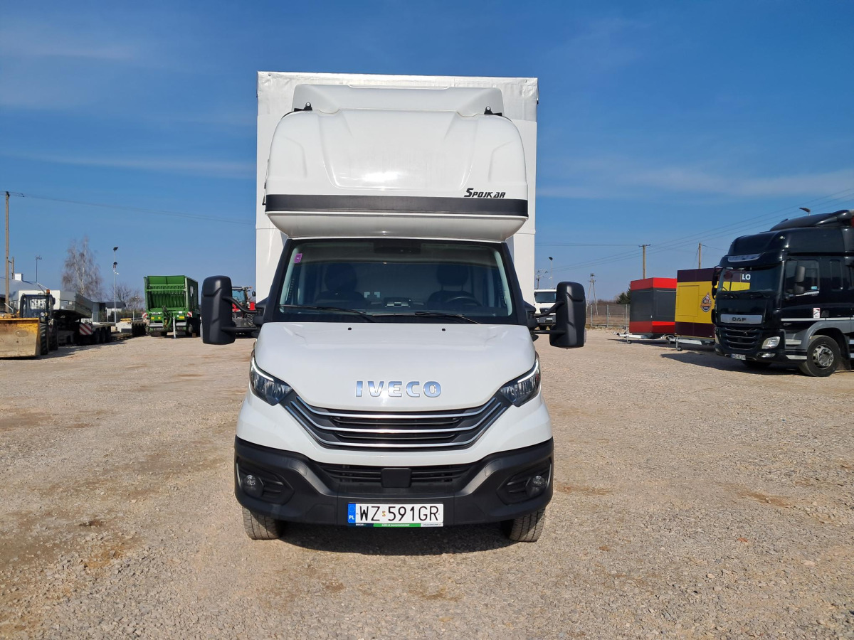 IVECO DAILY PLANDEKA Z WINDĄ - Plachtová dodávka: obrázek 3 IVECO DAILY PLANDEKA Z WINDĄ - Plachtová dodávka: obrázek 3
