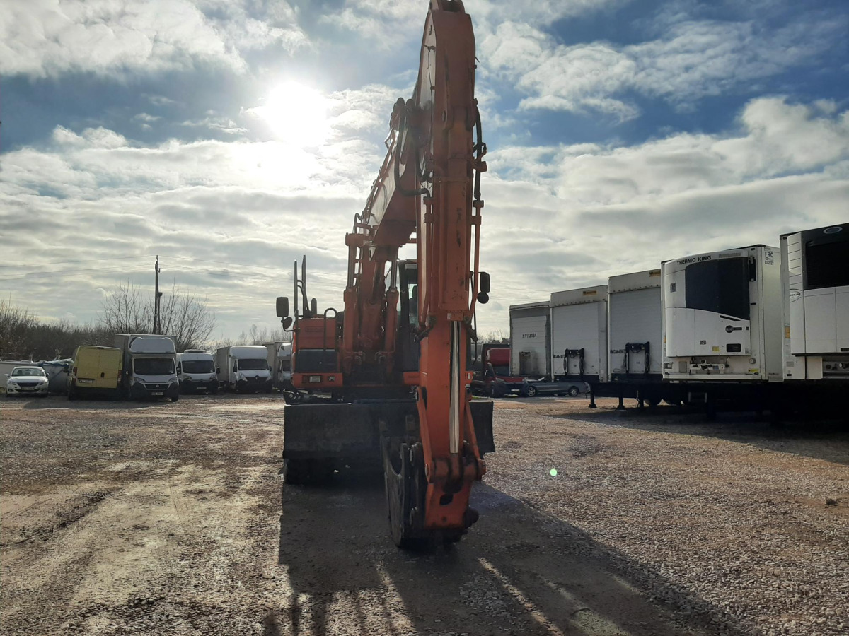 Koparka kołowa Doosan DX190W-3 2014 - 9261 mtg - silnik sprawny - Kolesové rýpadlo: obrázek 3 Koparka kołowa Doosan DX190W-3 2014 - 9261 mtg - silnik sprawny - Kolesové rýpadlo: obrázek 3