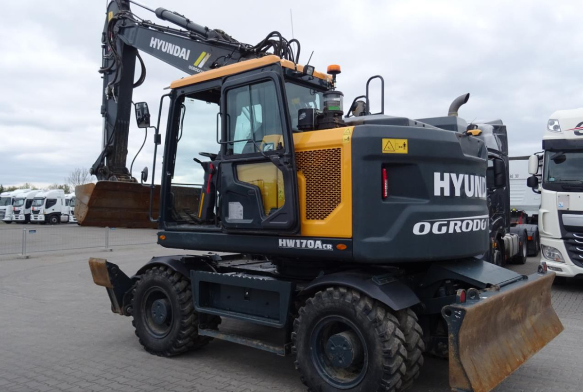Koparka kołowa Hyundai HW170 ACR 2022 - 2005h - klimatyzacja - CE - Kolesové rýpadlo: obrázek 3 Koparka kołowa Hyundai HW170 ACR 2022 - 2005h - klimatyzacja - CE - Kolesové rýpadlo: obrázek 3