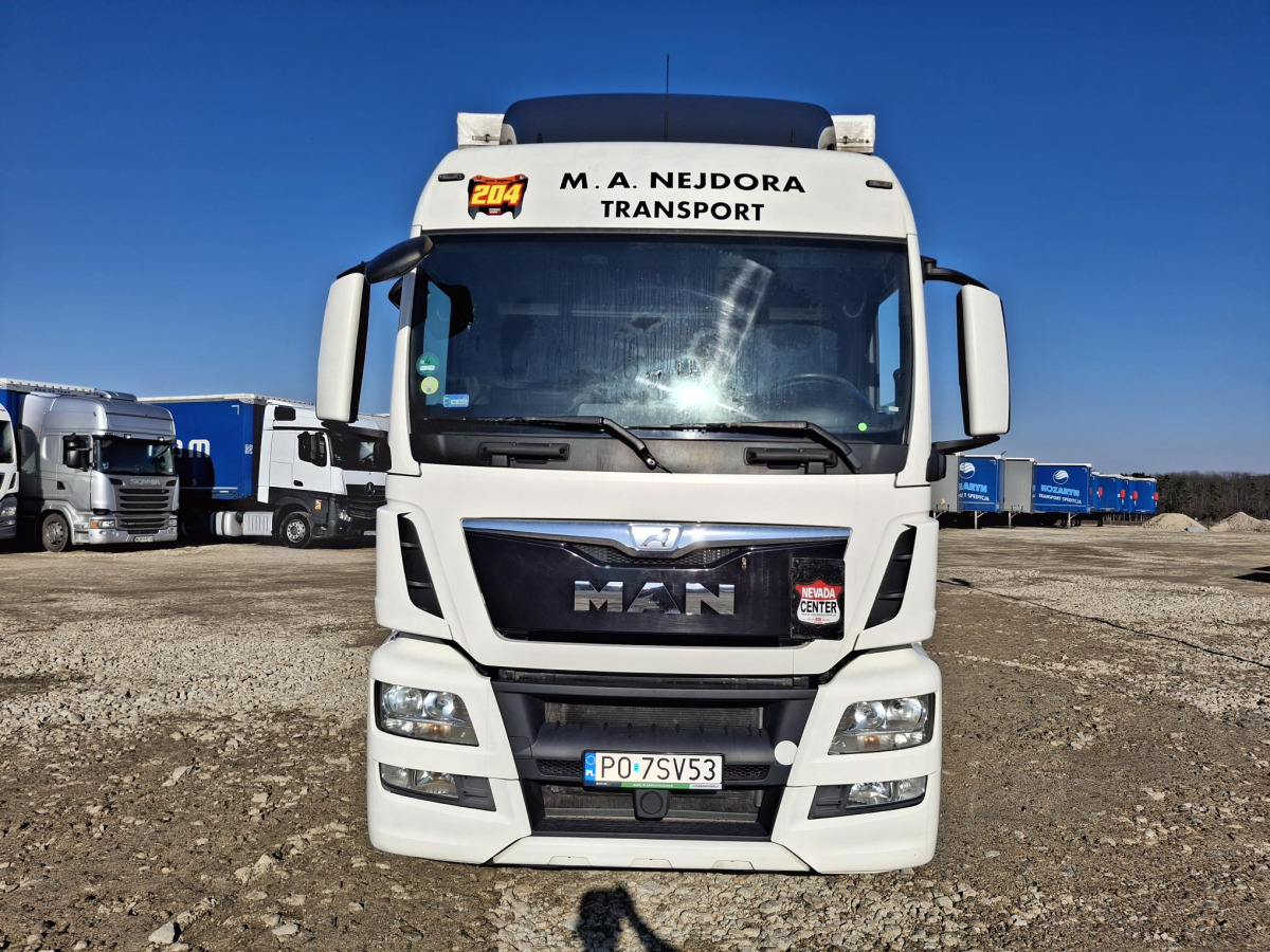 MAN TGS 18.320 4X2 LL SOLÓWKA - Plachtový nákladní auto: obrázek 3 MAN TGS 18.320 4X2 LL SOLÓWKA - Plachtový nákladní auto: obrázek 3