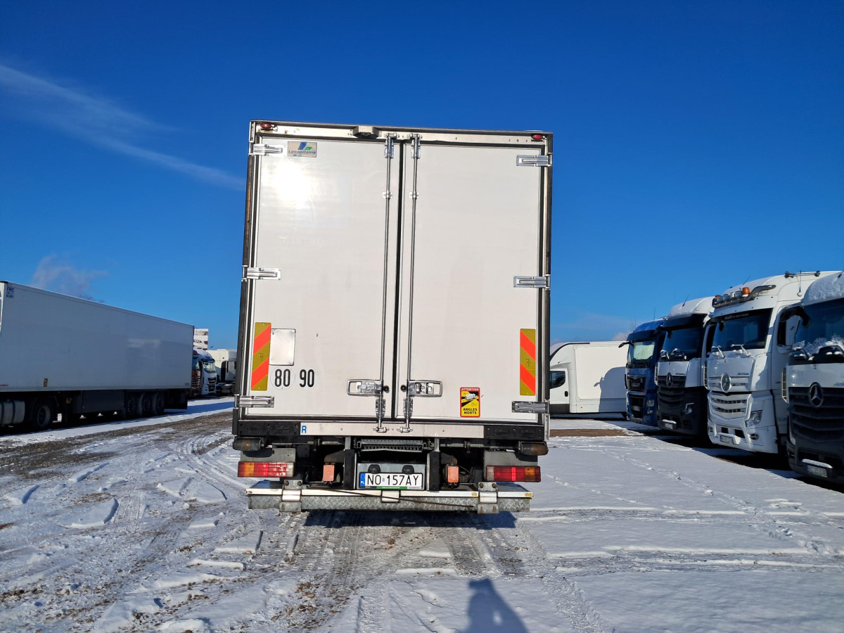 MERCEDES BENZ AXOR CHŁODNIA Z AGREGATEM - Chladírenský nákladní automobil: obrázek 4 MERCEDES BENZ AXOR CHŁODNIA Z AGREGATEM - Chladírenský nákladní automobil: obrázek 4