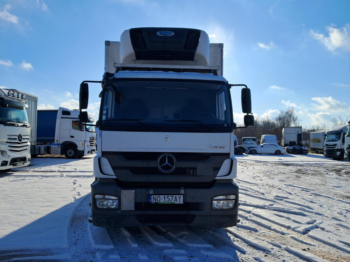 MERCEDES BENZ AXOR CHŁODNIA Z AGREGATEM - Chladírenský nákladní automobil: obrázek 3 MERCEDES BENZ AXOR CHŁODNIA Z AGREGATEM - Chladírenský nákladní automobil: obrázek 3